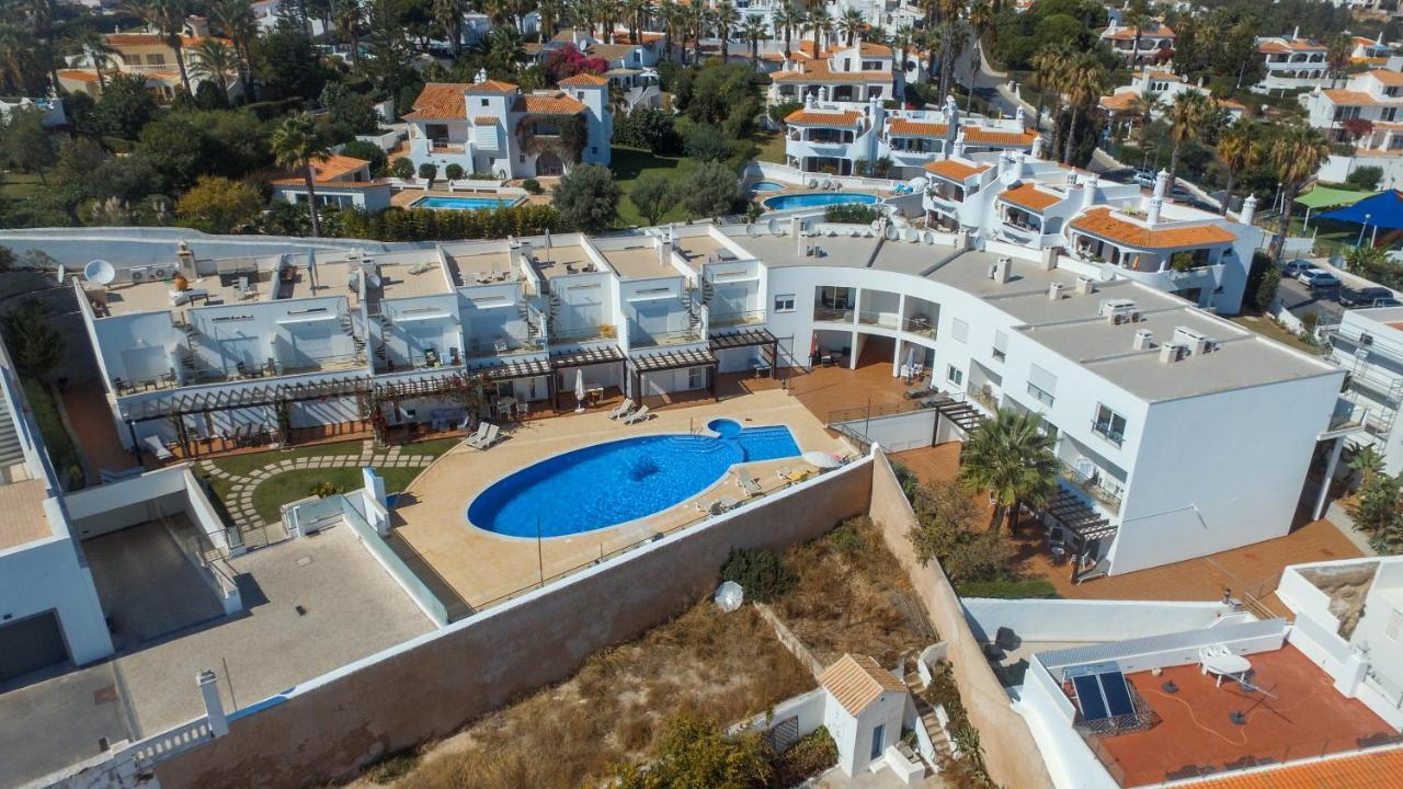 Cliff-Top Townhouse With Stunning Ocean Views 卡武埃鲁 外观 照片